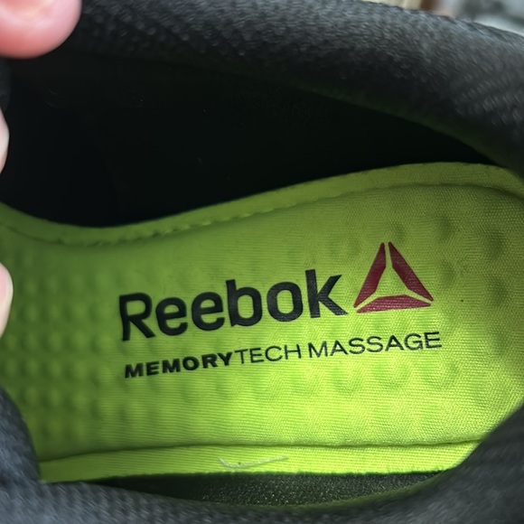 Reebok safety shoes - Picture 4 of 7